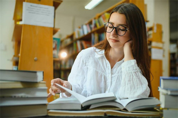 鄄城职业中等专业学校，菏泽鄄城县职业中等专业学校怎样-516