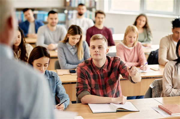 重庆新渝技工学校_重庆职业学校会计专业哪个好-282